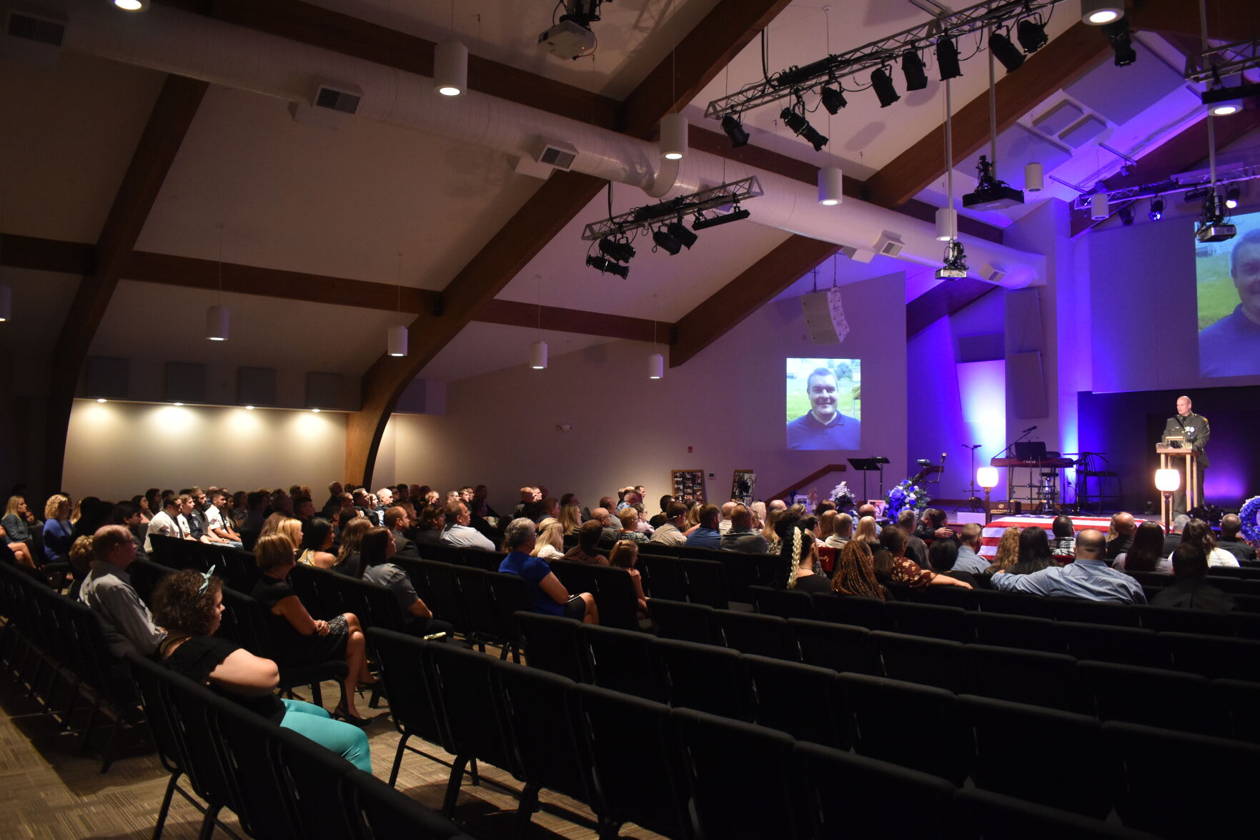 Community mourns the death of Grant Town police chief - Vimarsana News