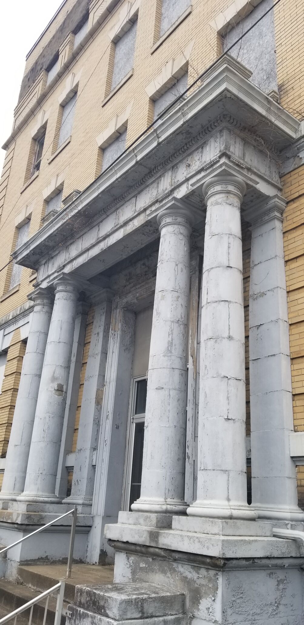 Partnership looks to revitalize Fairmont's old YMCA to its former glory