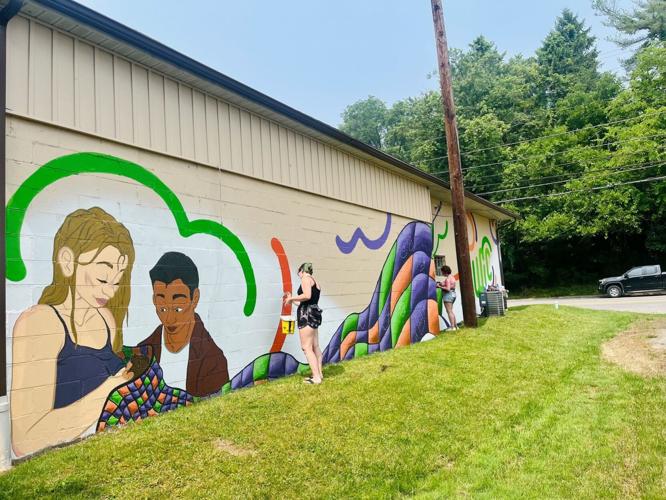 WIC Office mural is somewhat personal for Fairmont State student