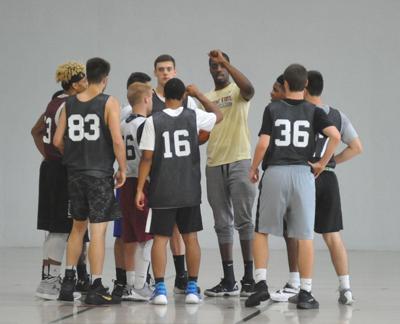 Fsu Basketball Camps Aim To Improve Skills Recruiting Sports