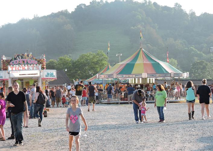 Demolition derby highlight of Paw Paw District Fair PHOTOS News