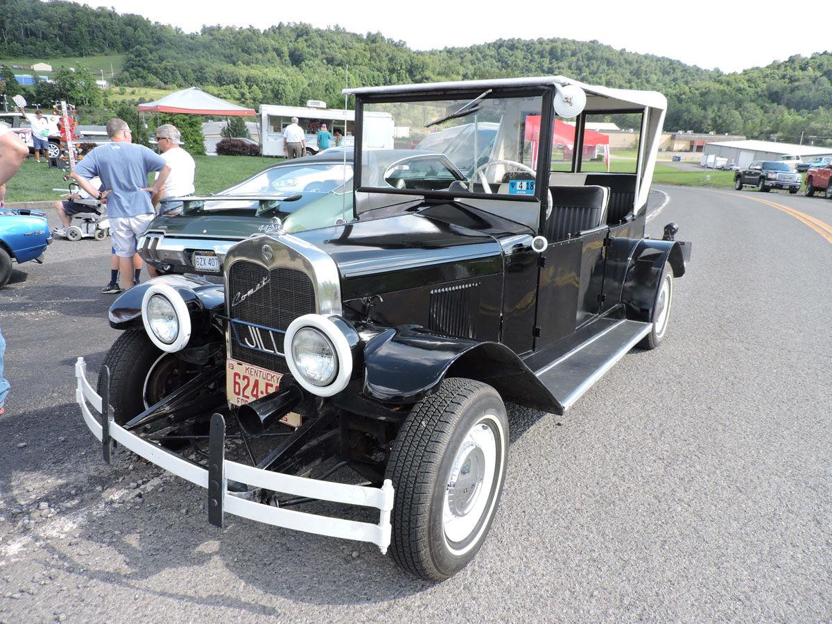Eldora Raceway Reunion Hof Induction Brings Back Friendships