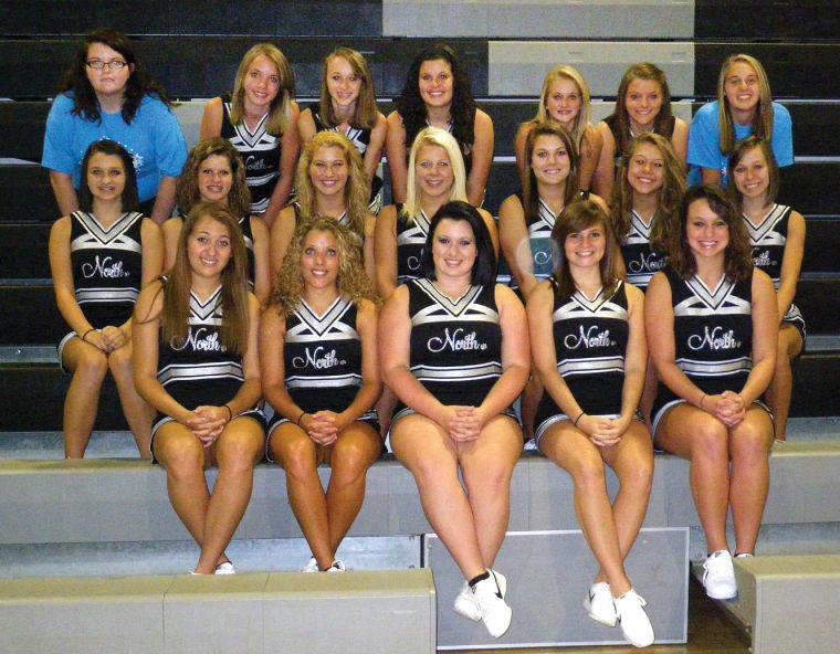 North Marion High School Cheerleaders