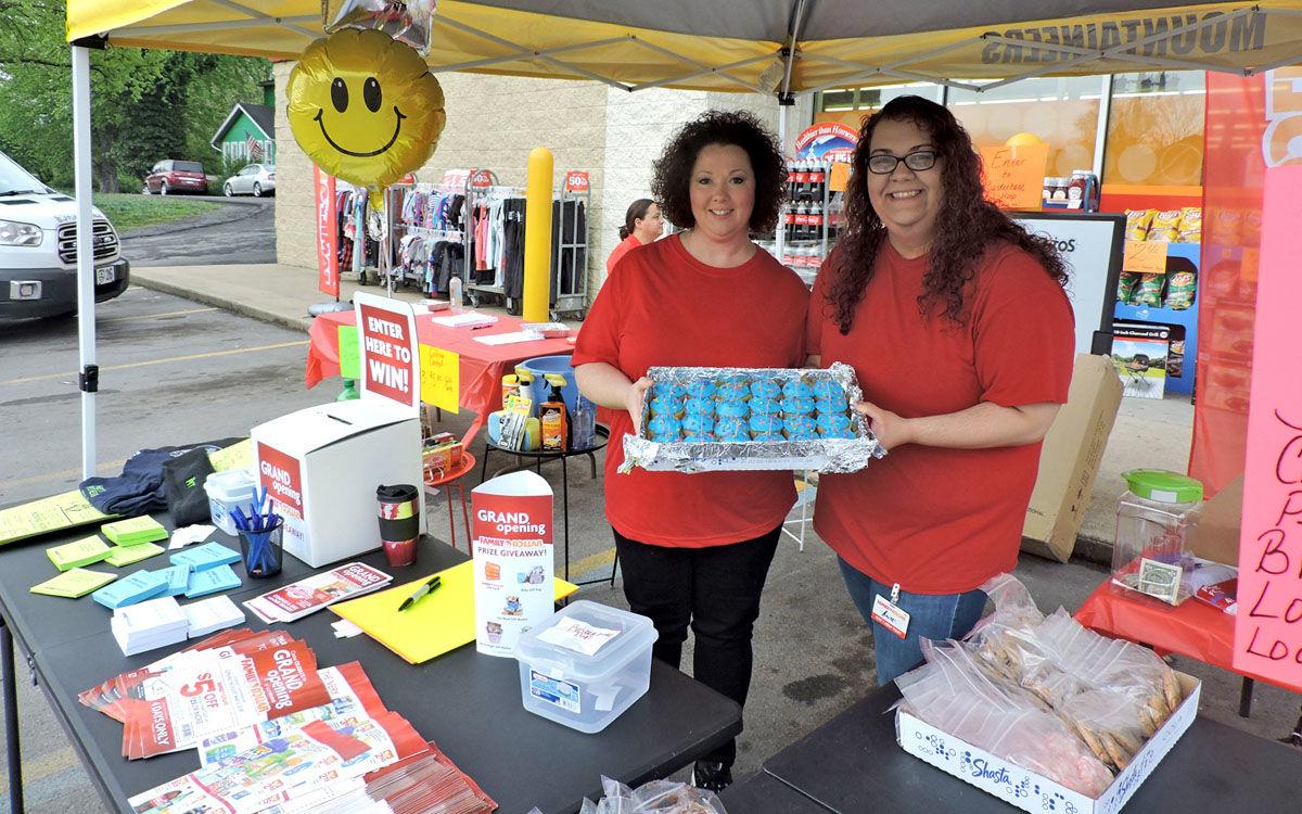 family-dollar-re-opens-with-updated-look-and-ribbon-cutting-celebration-news-timeswv-com