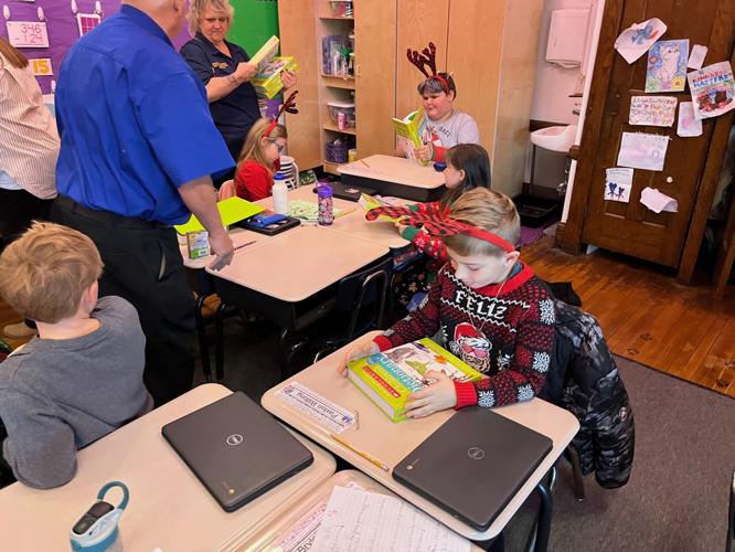East Park Elementary second grade class gets early Christmas present