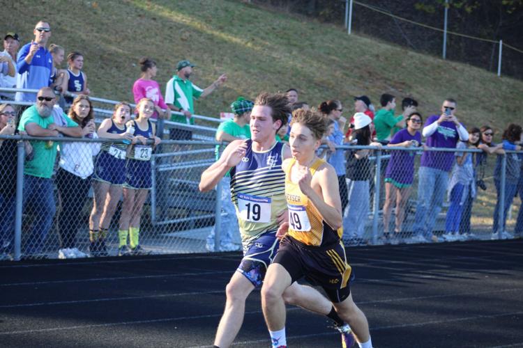 Polar Bears, Bees, Huskies finish strong at state cross country meet