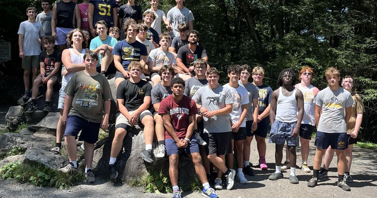 Bees kick off football camp with team-building mini-camp | High School ...