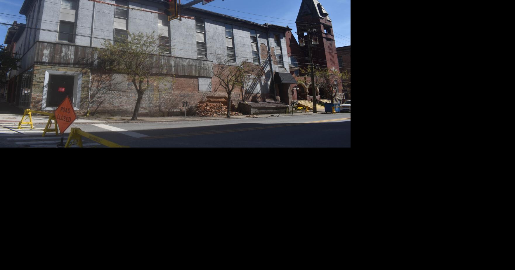 City of Fairmont issues raze or repair order for Monroe Street wall ...