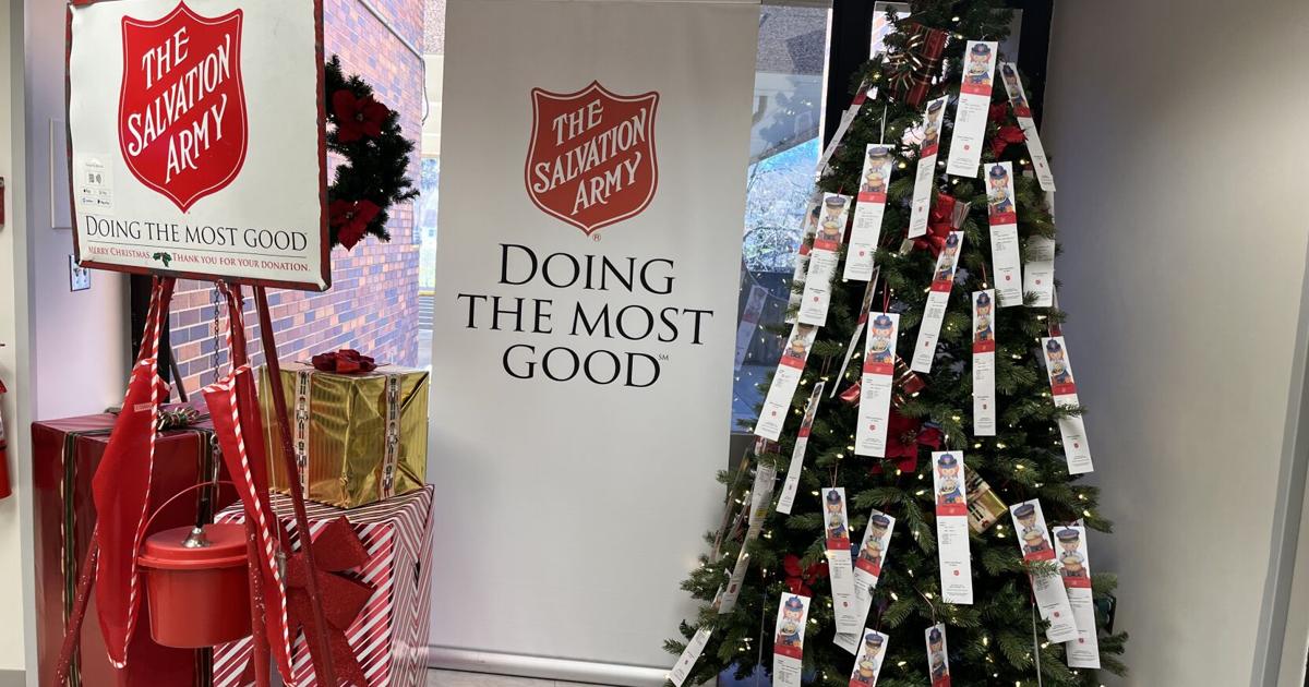First Army Tree First Salvation Army Angel Tree set up at Fairmont Medical Center ...