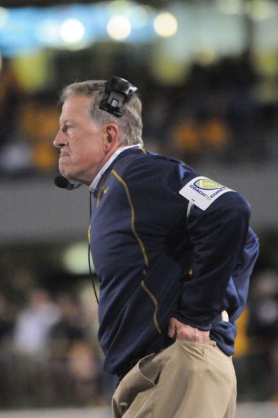 Stewart says Mountaineers better be ready for UConn