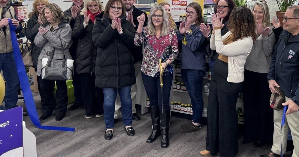 Mannington Pharmacy celebrates new location wit…