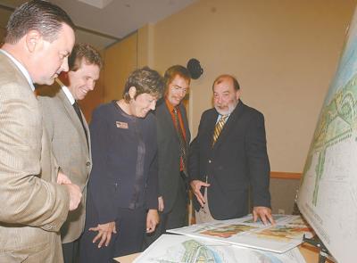 Fairmont City Planner Jay Rogers