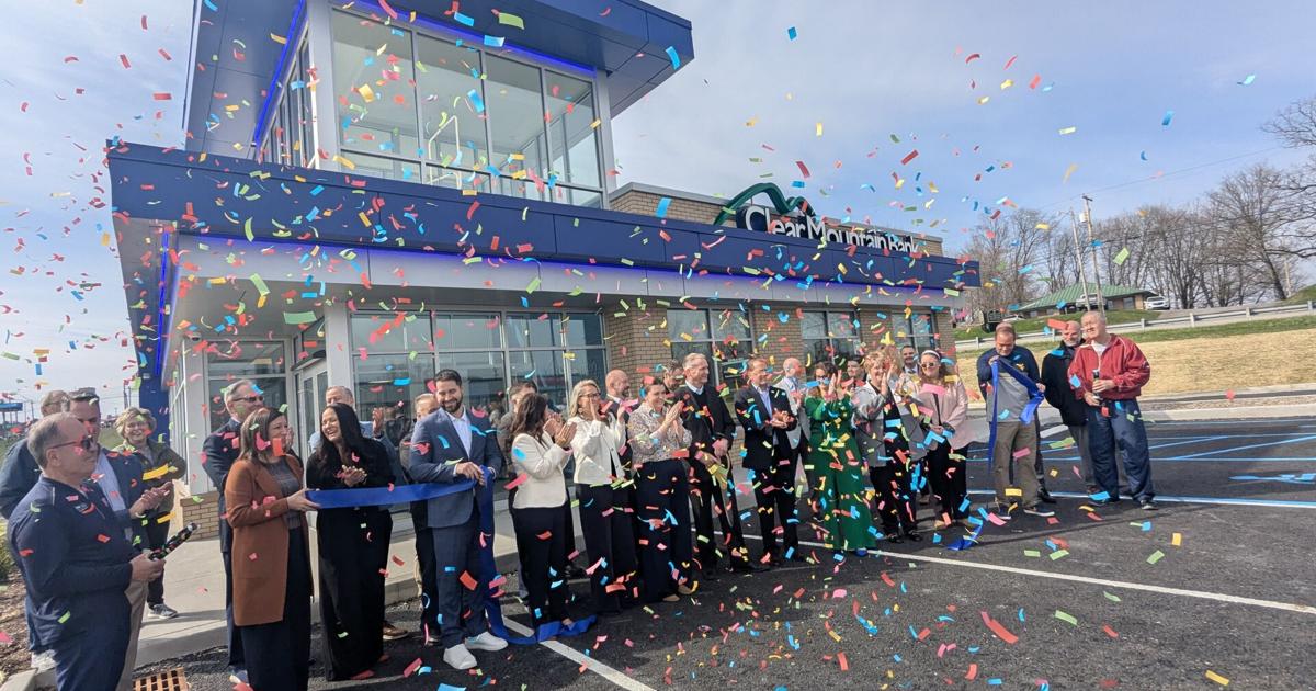 White Hall welcomes Clear Mountain Bank with ceremony