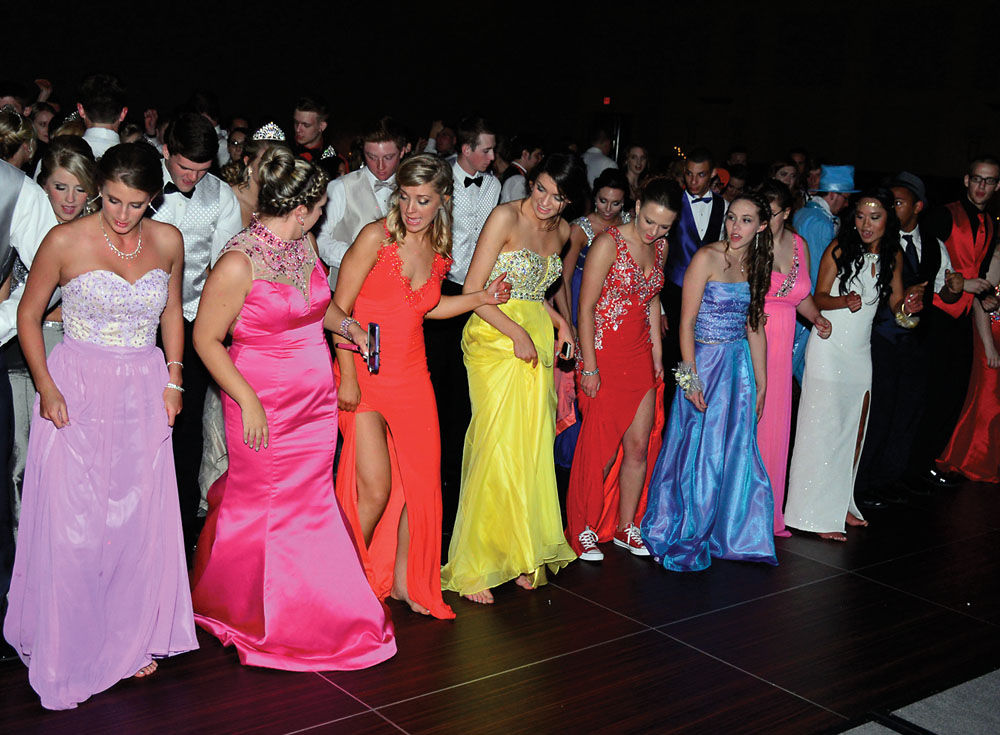 PHOTOS East Fairmont High School prom News