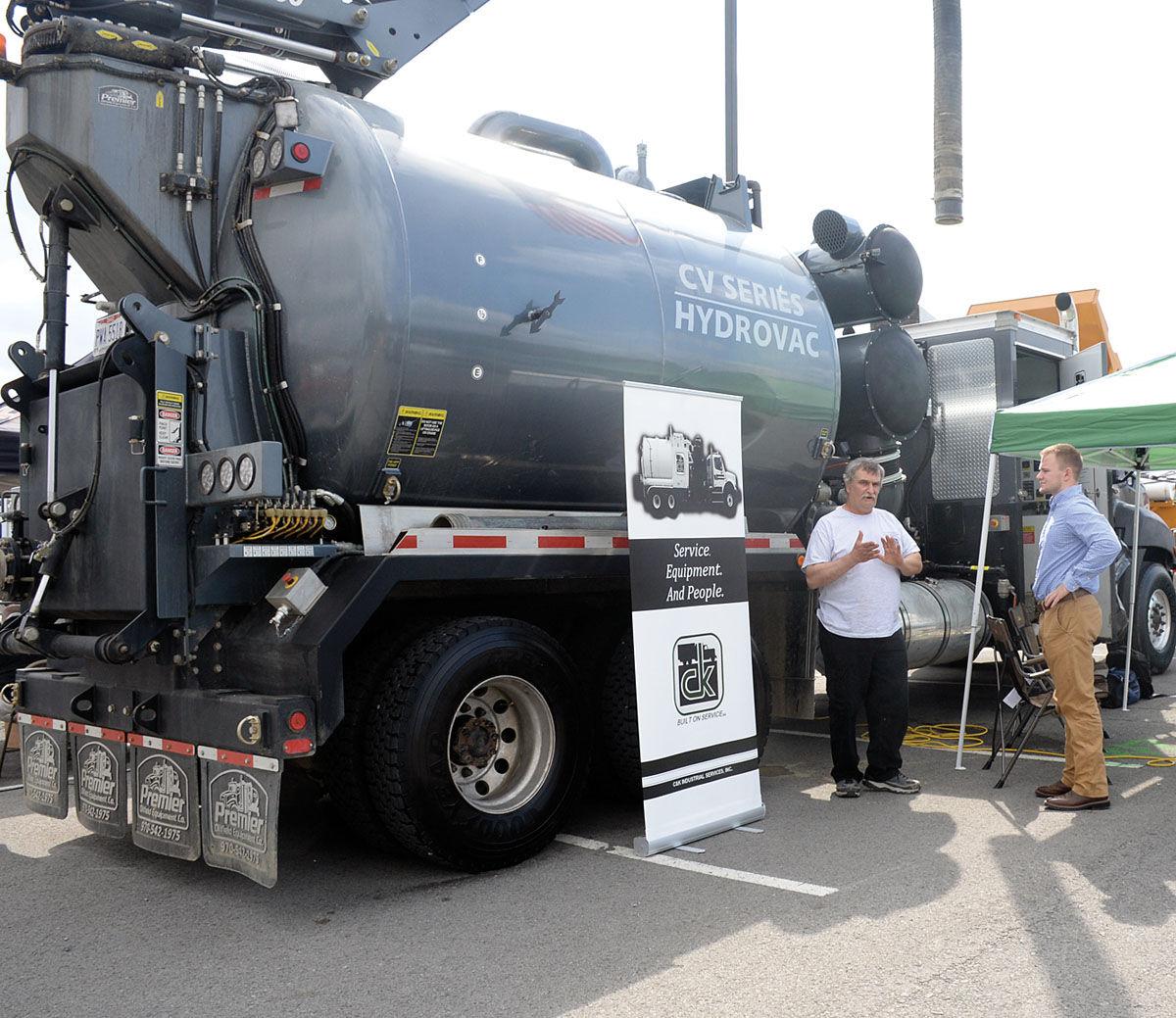 Oil and Gas Expo annual ‘showcase’ Photos News