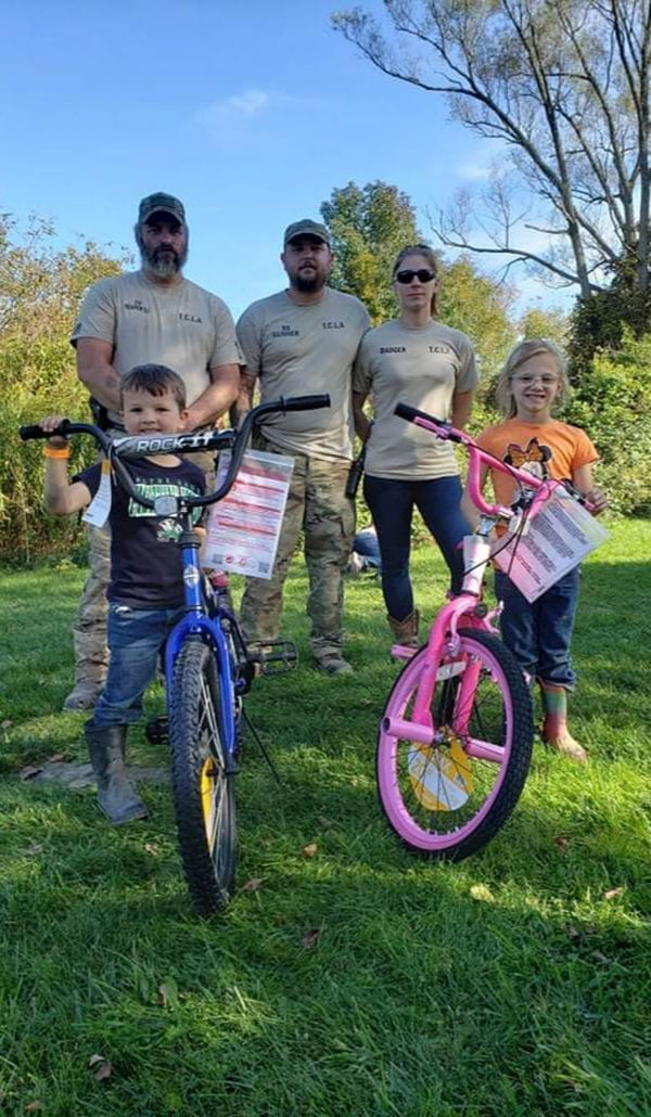 Kids win bikes at Wolf Springs