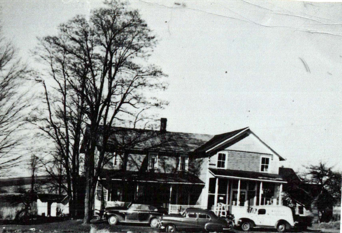 Yellow Basket Shop has tradition News