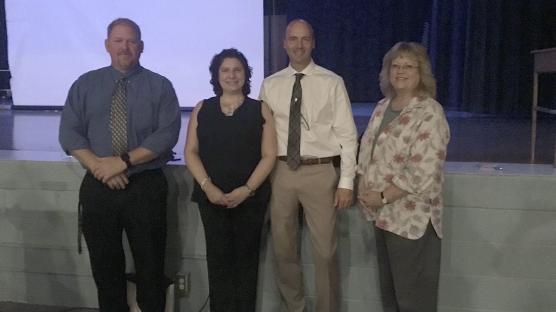 DA visits Port school