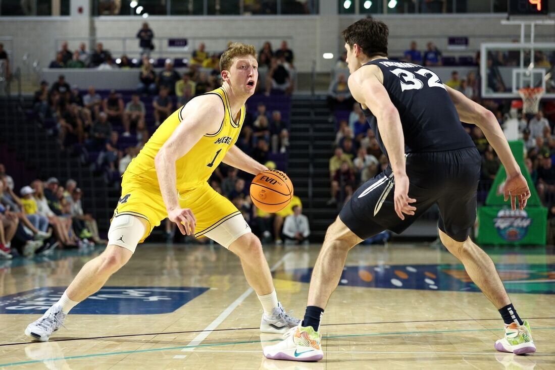 Danny Wolf Powers Michigan To Lopsided Win Over No. 22 Xavier ...