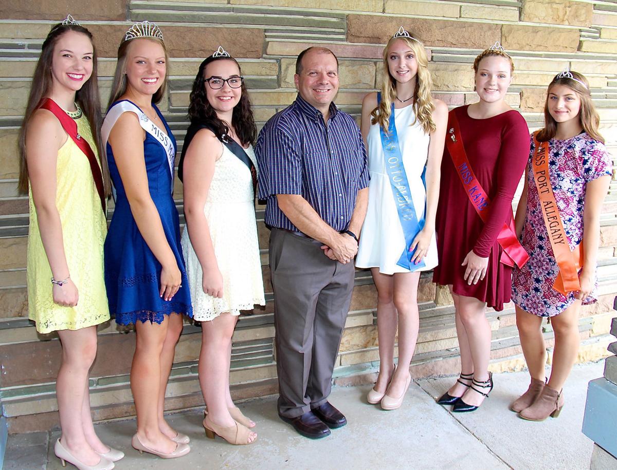 Queen candidates visit Rotary