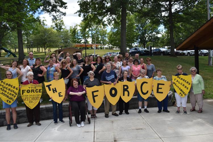 Baton group holds reunion, honors director