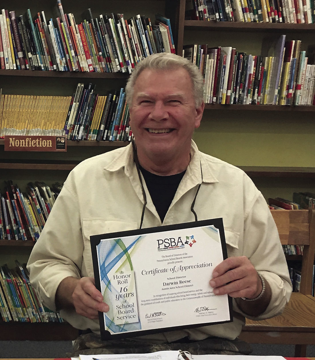 Reese receives honor roll certificate