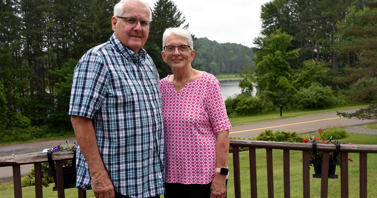 Relay for Life Honorary Co-chairs: Couple battled cancer together
