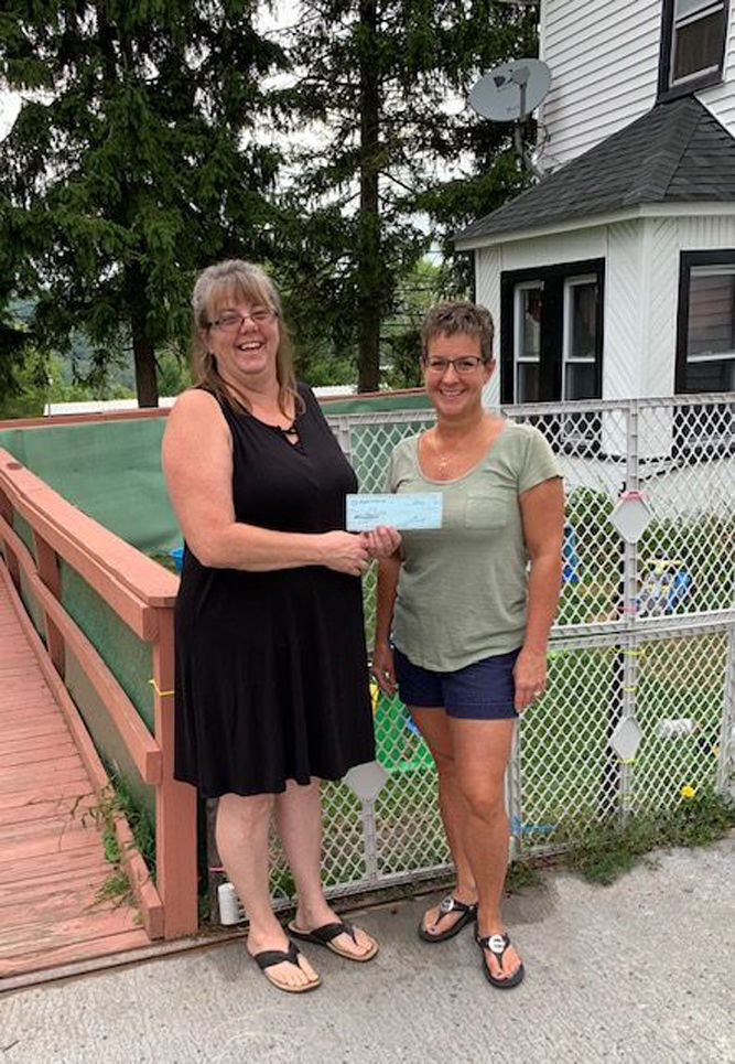 Rotary supports homeless shelter