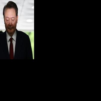 South Korea's former president Yoon Suk Yeol fronts a court hearing in 2025.