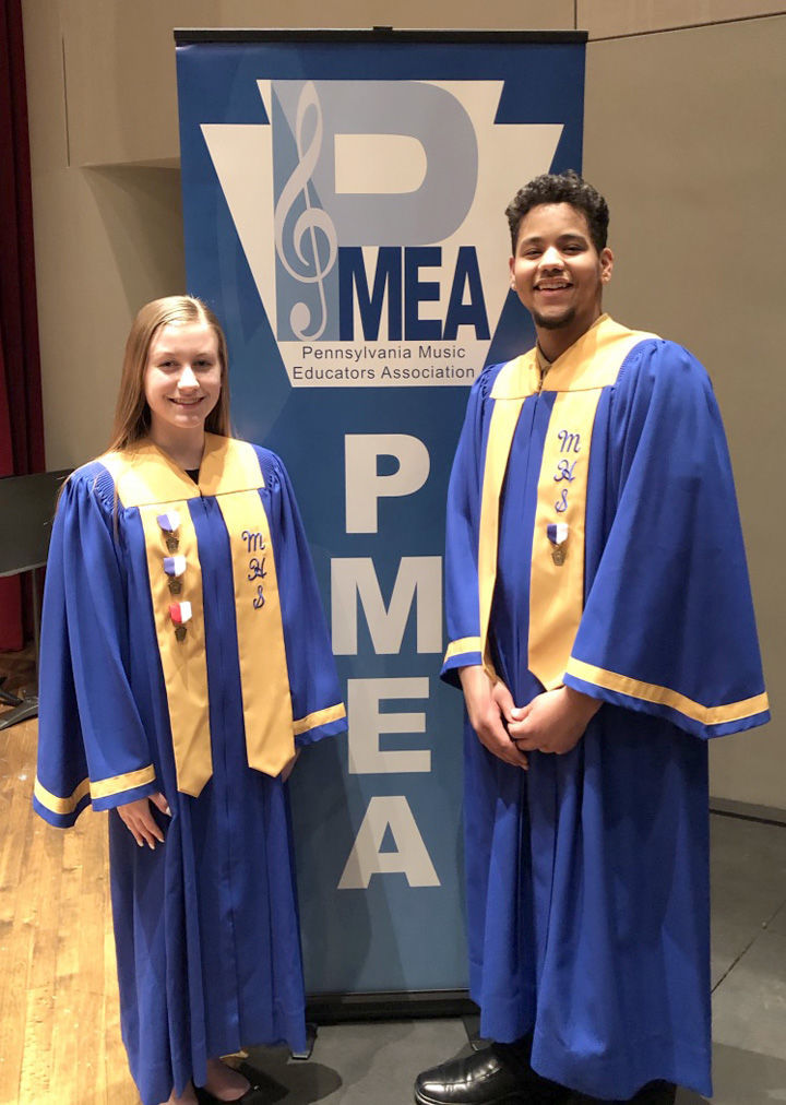 Students compete at district chorus festival