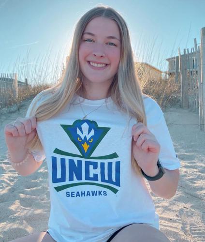 Callahan signs with D1 UNC-Wilmington | Volleyball | tiogapublishing.com