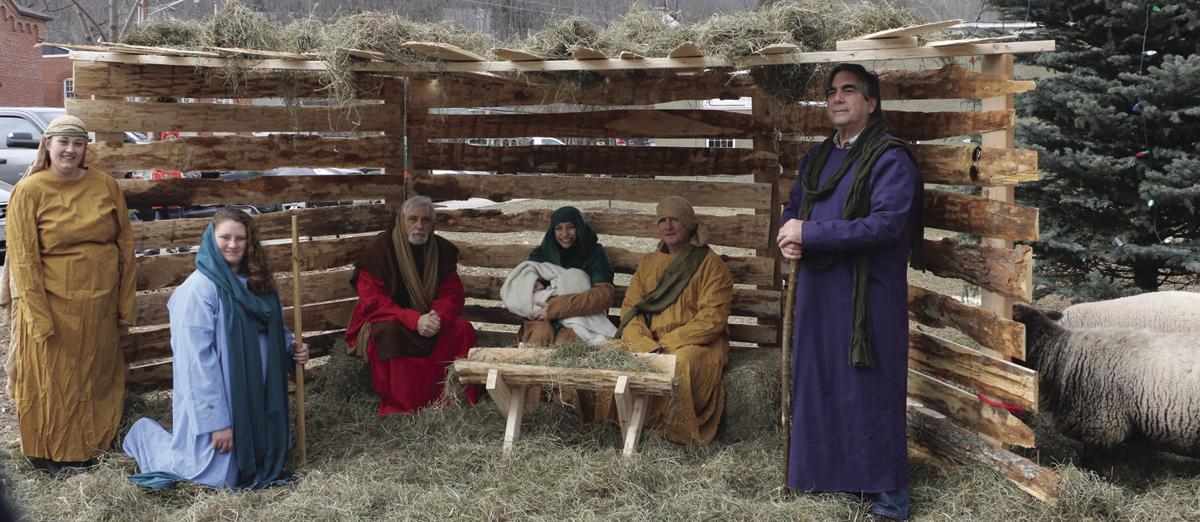 Live Nativity to be on Deane Center lawn on Saturday