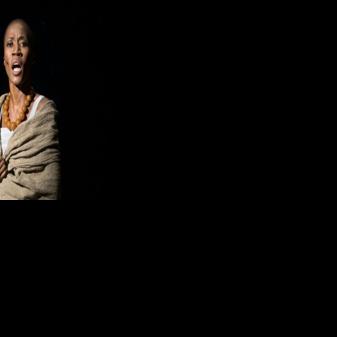 Malian singer Rokia Traore gets suspended jail in Belgian custody case