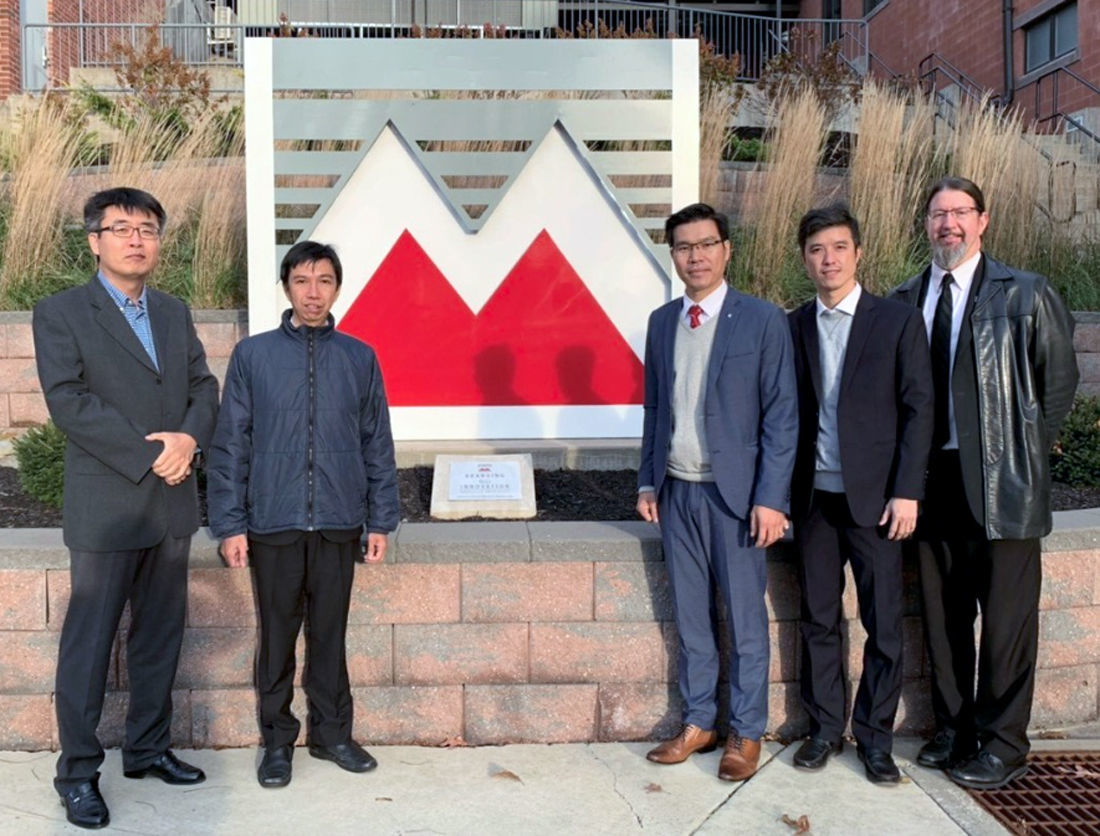 Vietnamese delegation visits Mansfield University