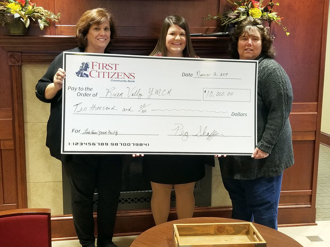 Bank supports YMCA