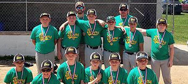 Knoxville Tigers win Wooden Bat Championship