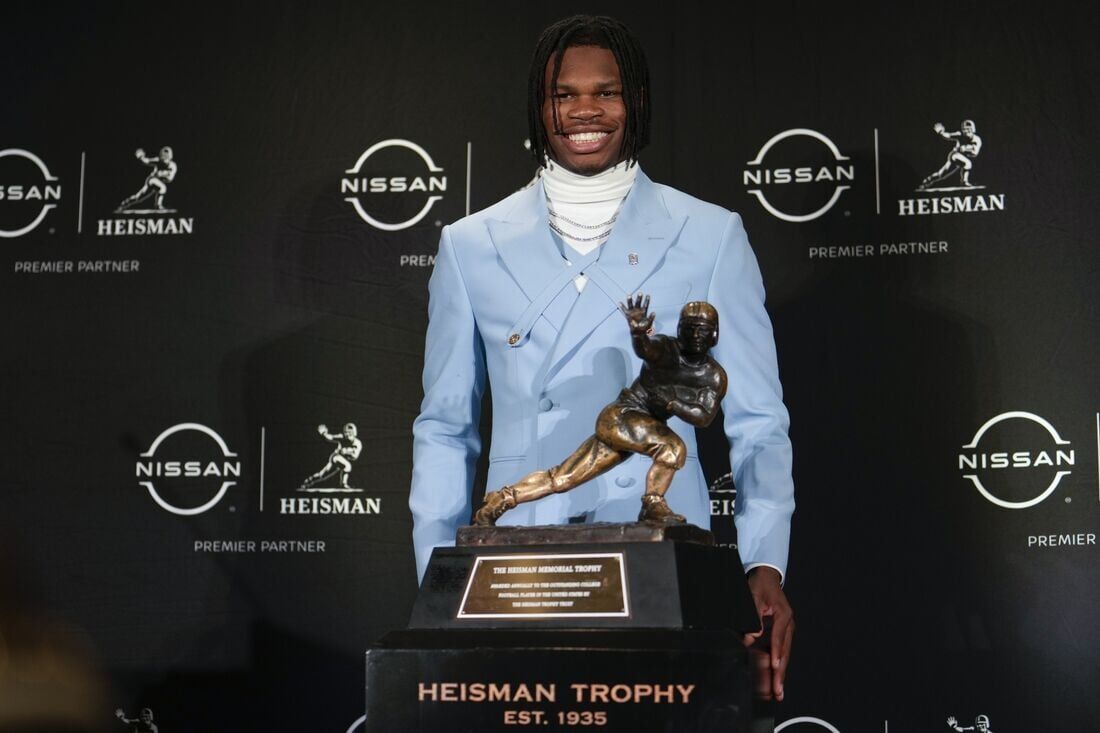 Colorado Two-way Star Travis Hunter Wins Heisman Trophy | National ...