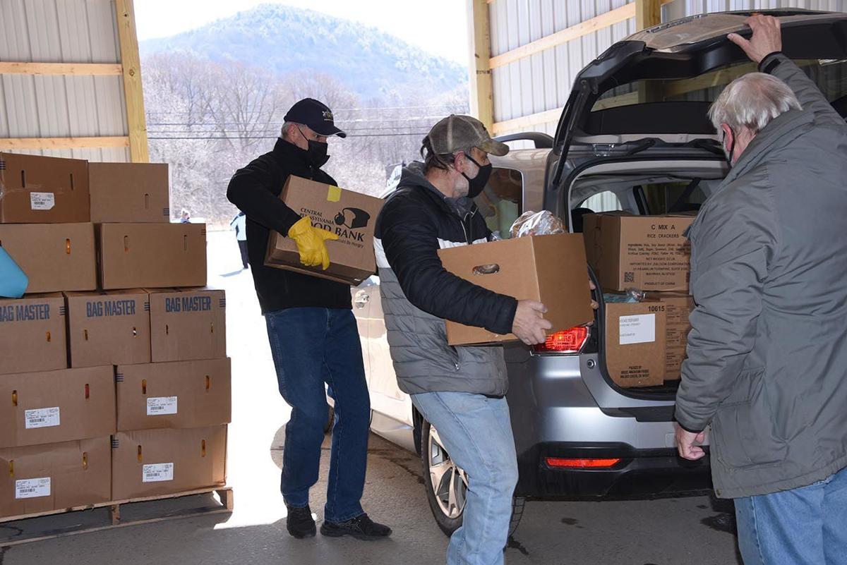 Hundreds benefit from food pantry