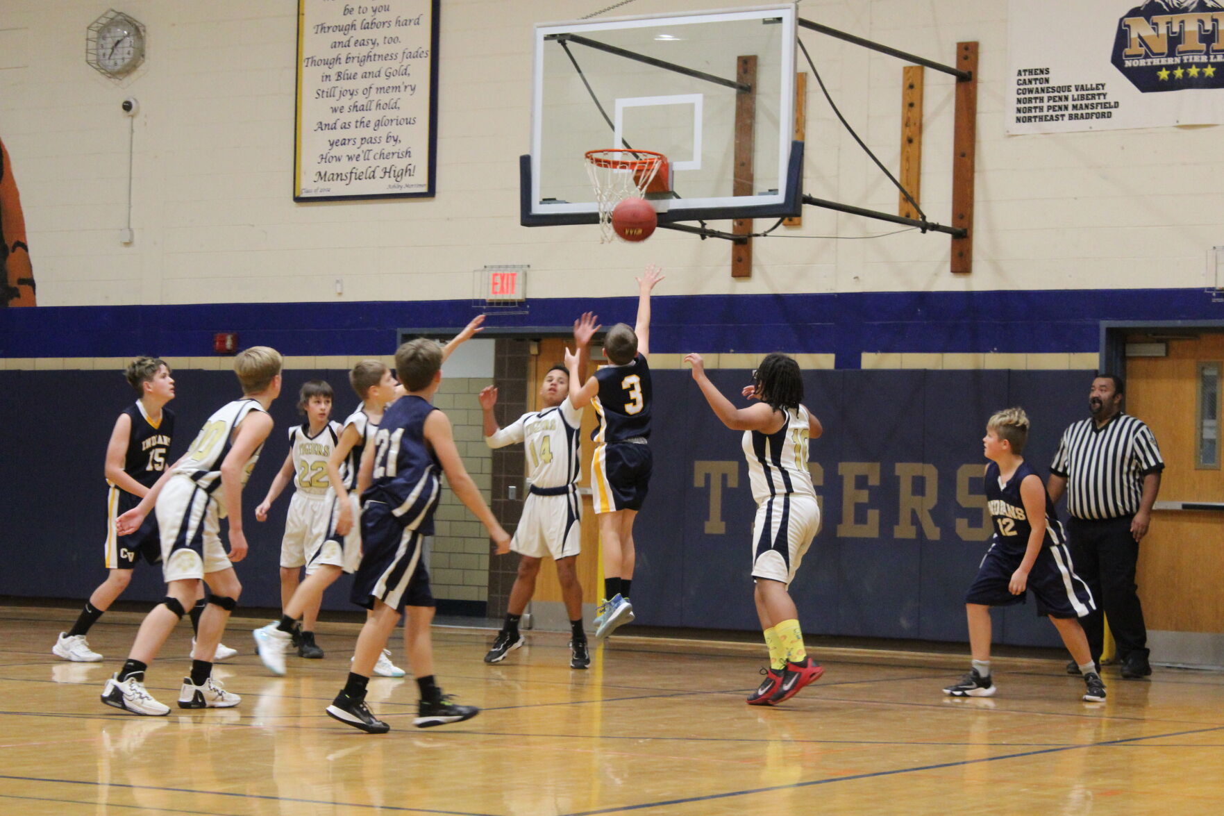 CV Tops NPM In Junior High Boys Match-up | Free Press-Courier ...