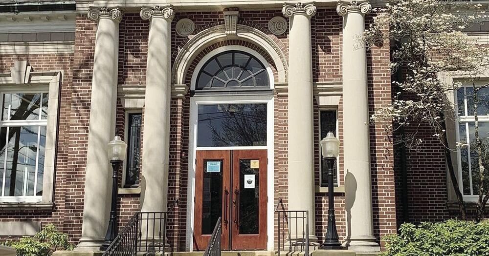 Benson Memorial Library offers something for all ages, interests News