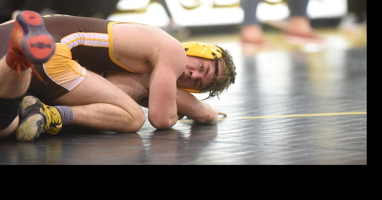 Wrestling coach expects a good season after last year’s results