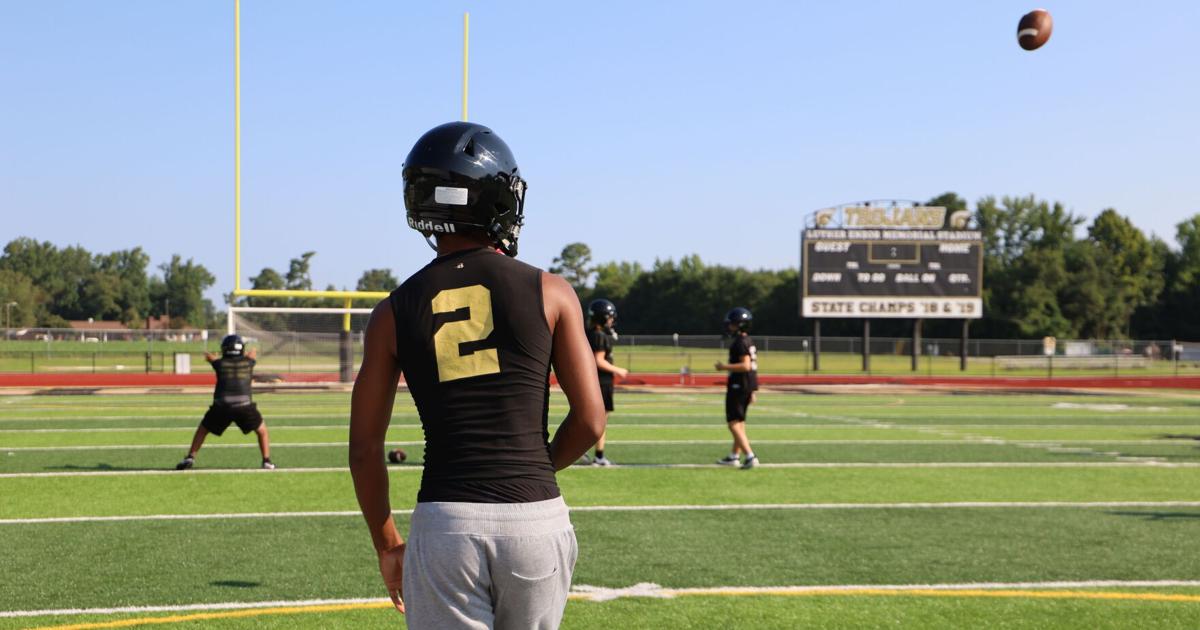 Gallery: Green Sea Floyds opens up preseason football workouts with speed