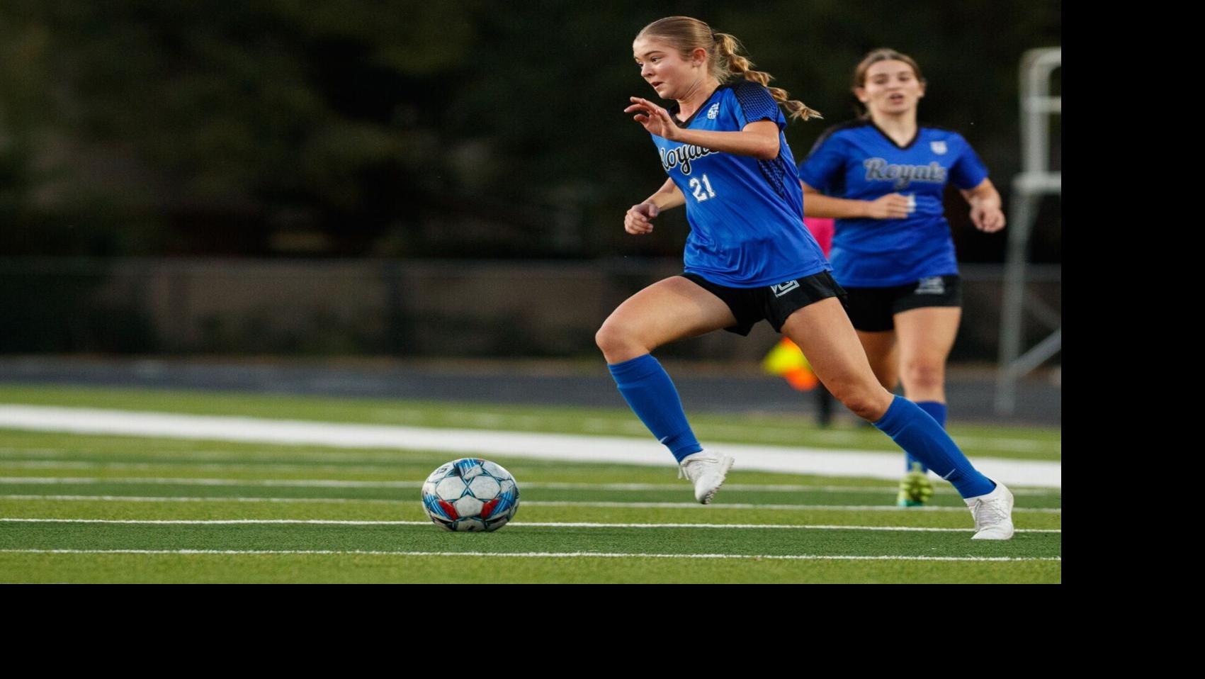 Lady Royals snap losing streak with win over Sequoyah