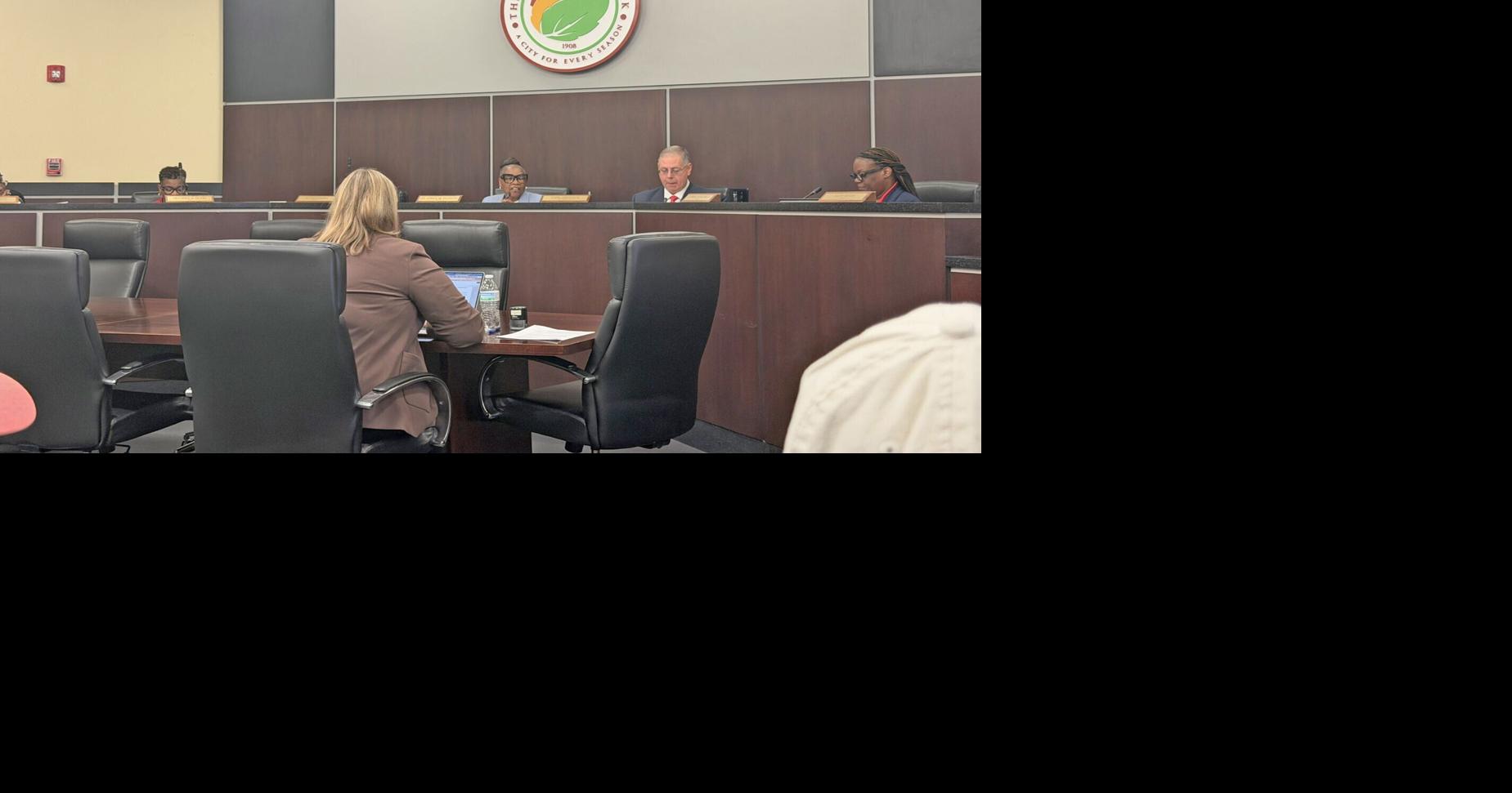 Forest Park approves $1.5M contract with Waste Management