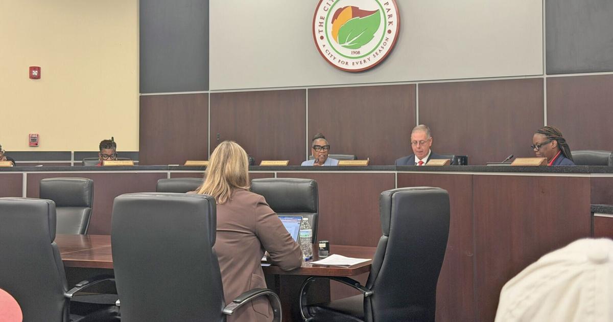 Forest Park approves $1.5M contract with Waste Management