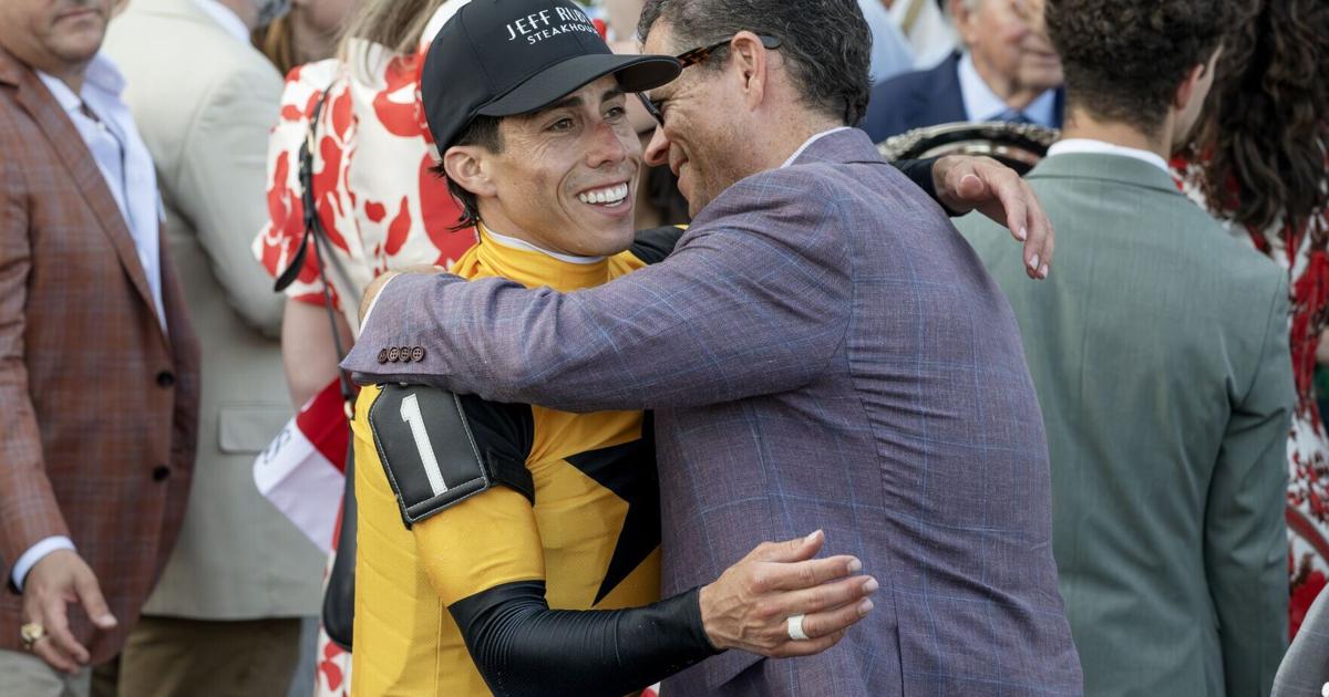 Photos: Counting Stars wins Coaching Club American Oaks