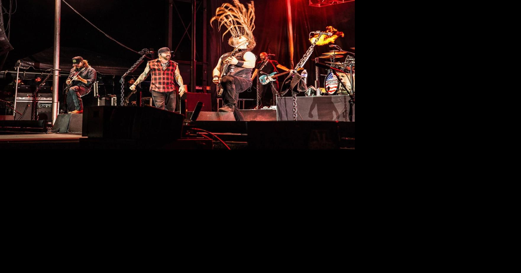 PHOTOS: Brantley Gilbert in Buford