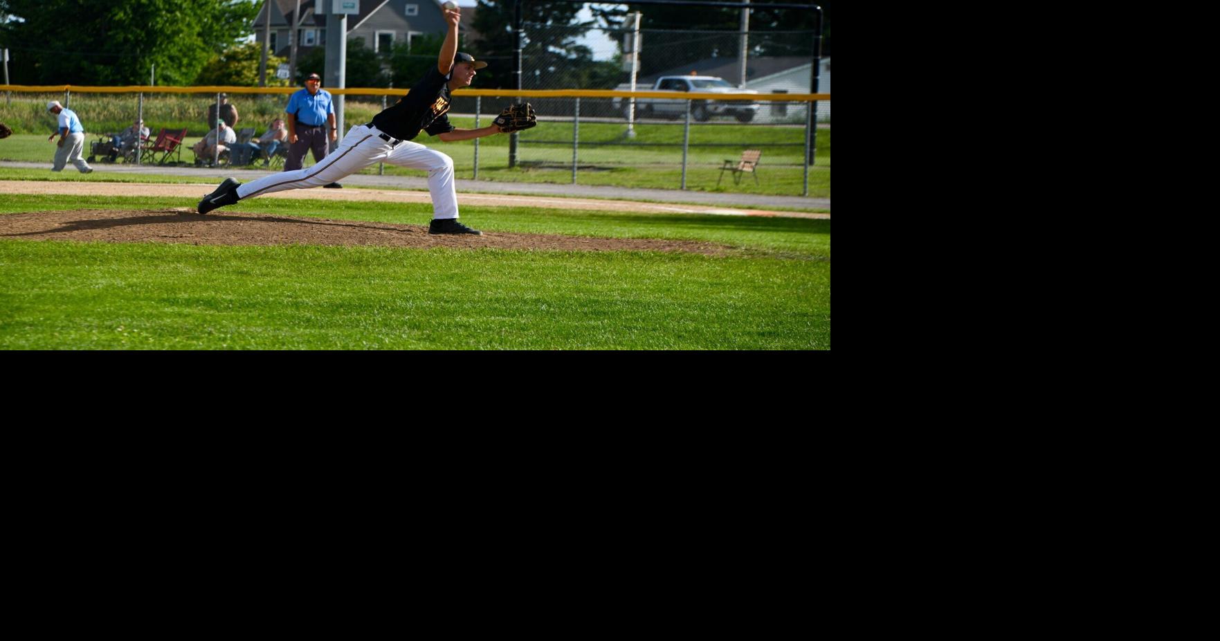 Third-Inning Spurt Leads Vinton-Shellsburg Past South Tama, 21-3