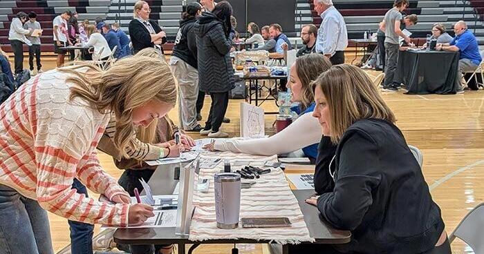 Norfolk High partners with Midwest Bank for ‘Reality Check' event