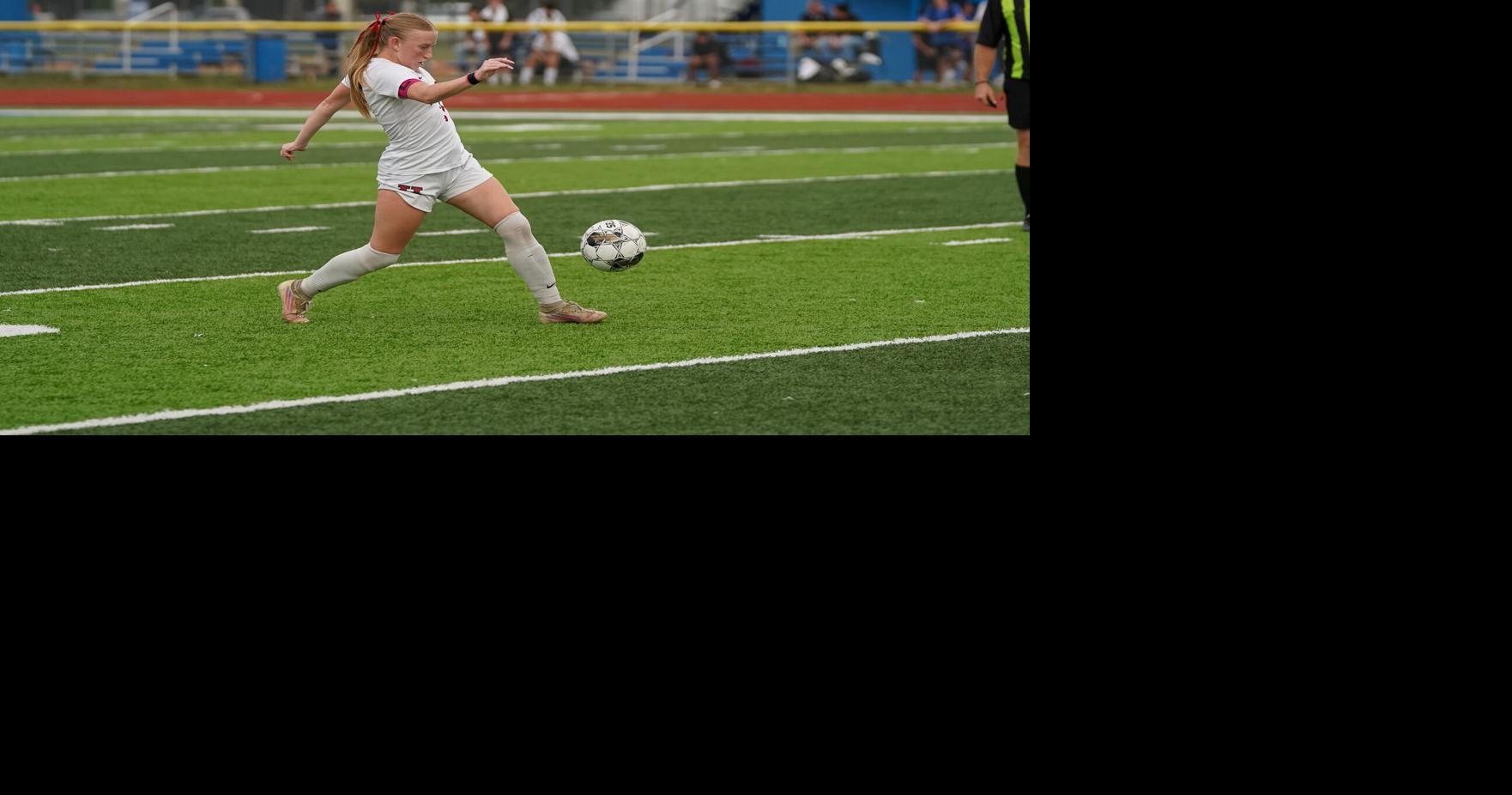 Lady Cats end season with region loss